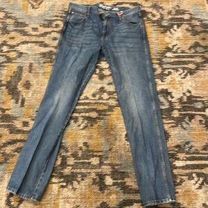 listing-status-banner